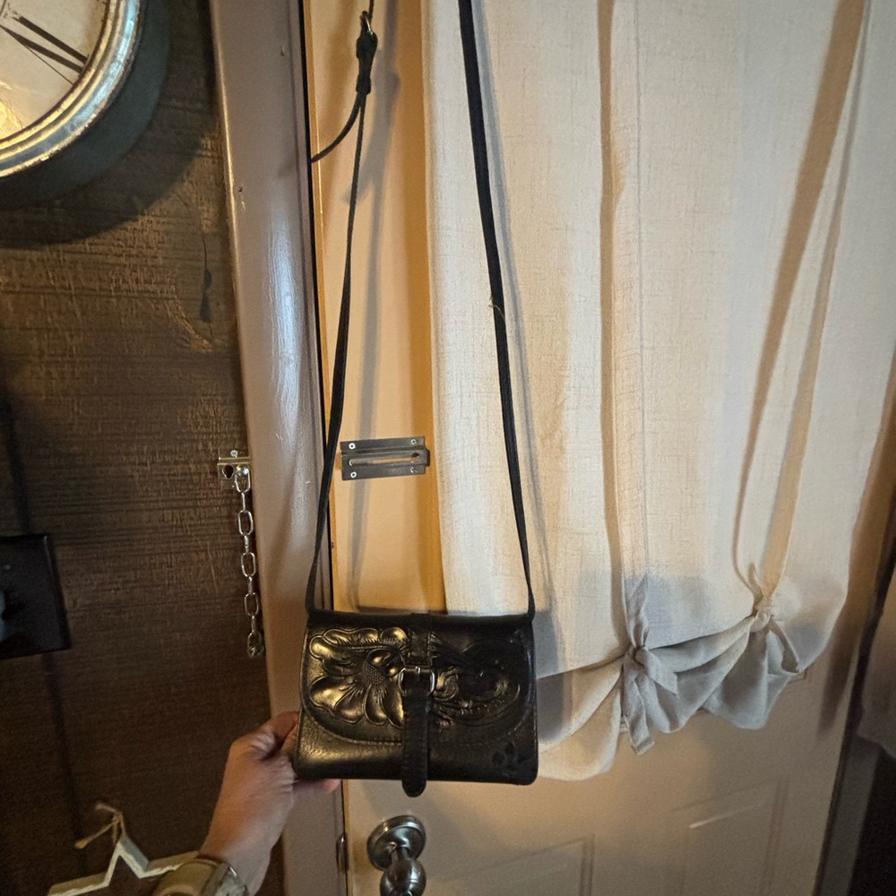 Patricia Nash small crossbody